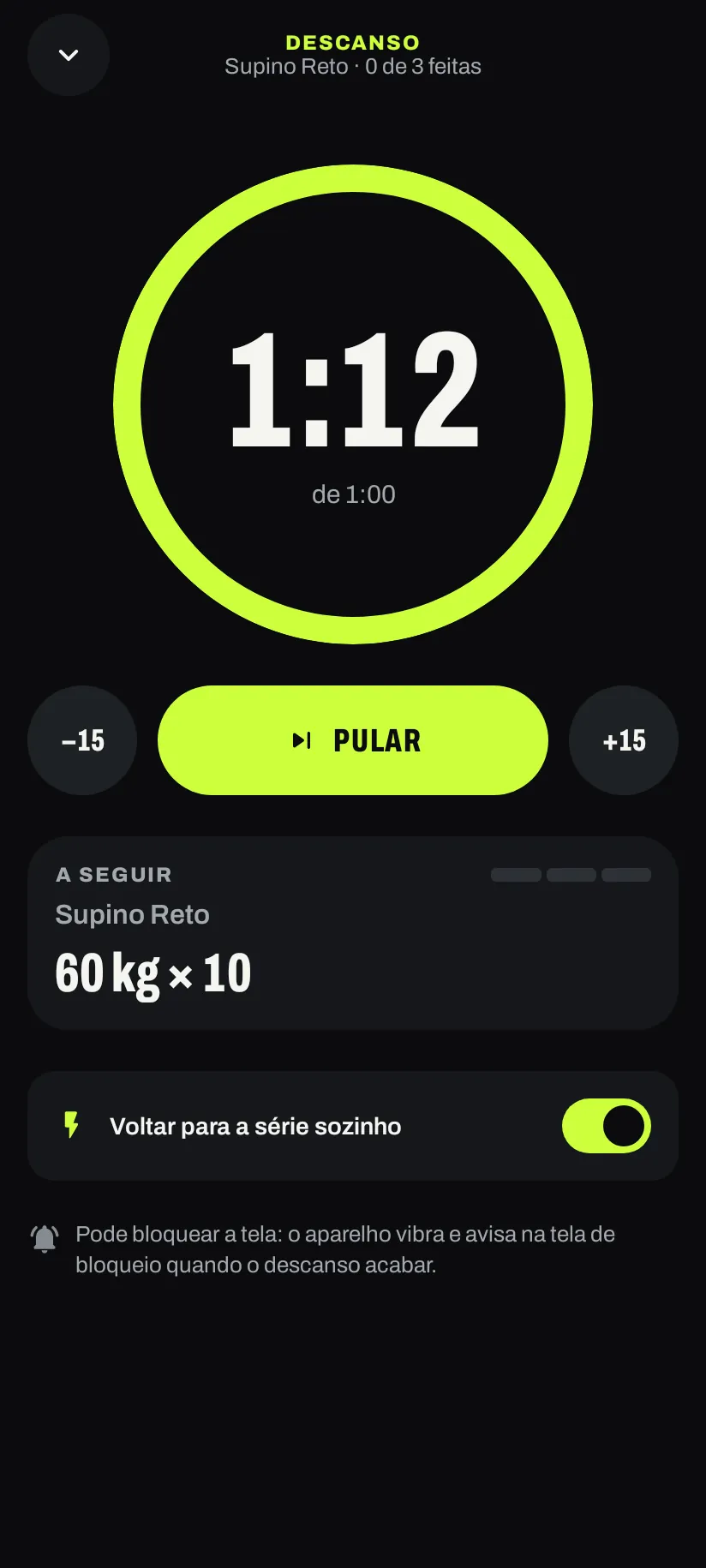 Tela de descanso do UltimateFit: contagem de 45 segundos e a próxima série, 60 kg vezes 10.